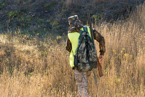 Chasseurs Avec Drathaar Allemand Épagneul Chasse Pigeon Avec Des Chiens — Photo