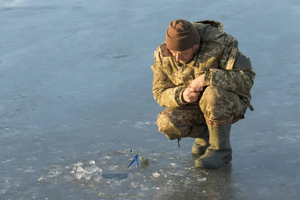 Tipo Pesca Invernal Hoyo Captura Pequeño Poste Pesca Pesca Lago — Foto de Stock