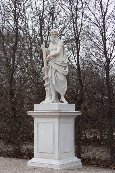 Historyczny Starożytny Posąg Parku — Zdjęcie stockowe