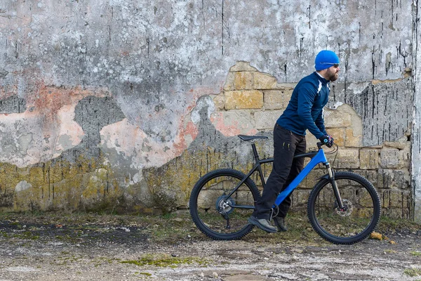 Kille Sportkläder Ridning Kläder Modern Mountainbike Kol Cykel Med Luftfjädrande — Stockfoto