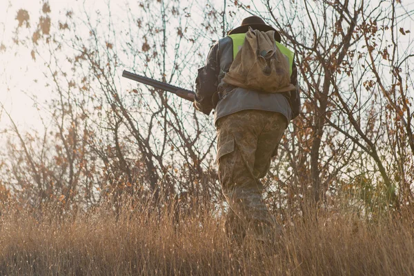 Hunting Period Autumn Season Open Hunter Gun His Hands Hunting — Stock Photo, Image