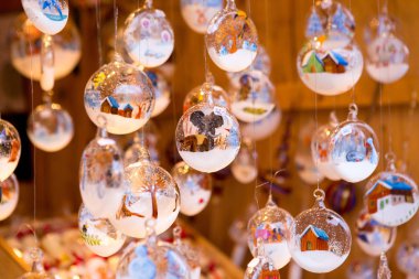 Piyasada noel süsü