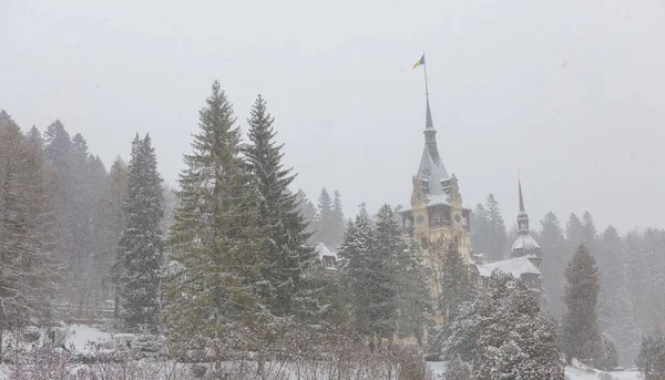Dağların güzel manzarası