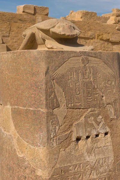 Pomnik Khepriego Świętego Skarabeusza Kompleksie Świątyń Karnak Luksorze Egipt — Zdjęcie stockowe