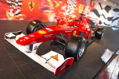Logo tema parkı Ferrari Dünya Abu Dabi Bae 