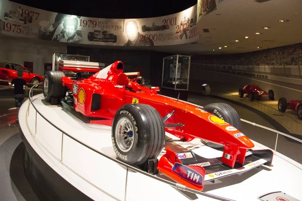 Logo tema parkı Ferrari Dünya Abu Dabi Bae 