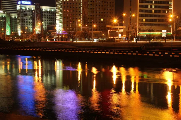 Schöne Minsk Nachtsicht — Stockfoto