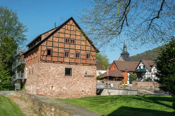 Bodenwerder, Tyskland, 21/04/2019: Baron Munchausen Museum i BOD — Stockfoto