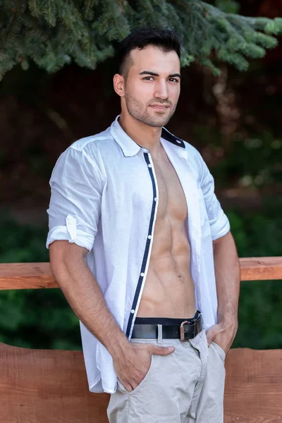 Close-up portrait of handsome young man, outdoor — Stock Photo, Image