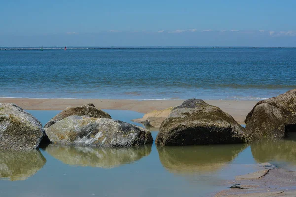 Волна Джетти Fernandina Beach Форт Клинч Стейт Парк Округ Насери — стоковое фото