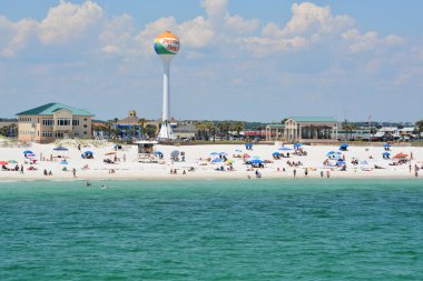 Escambia County Pensacola Beach Plaj müdavimleri, Florida Meksika Körfezi, ABD