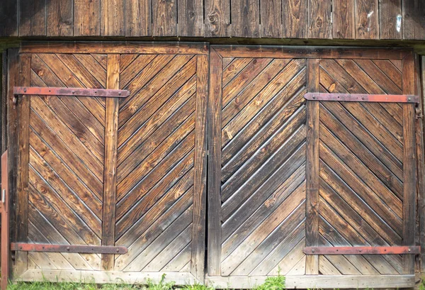 Doğal eski ahşap paneller grunge arka plan. Doğal doku. Eski ahşap kapı.