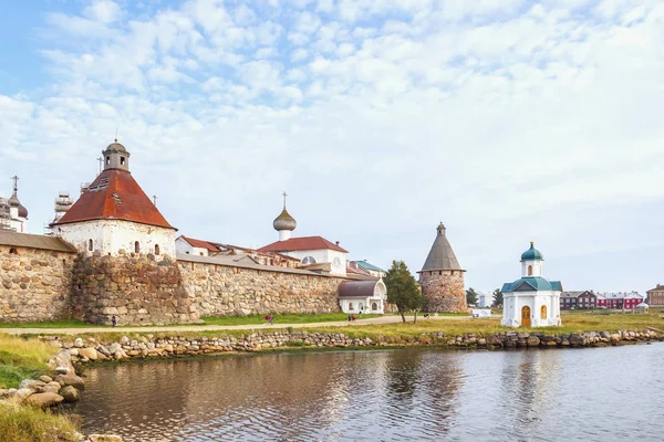 Solovetsky Manastırı ve St. Prens Alexander Nevsky Şapeli