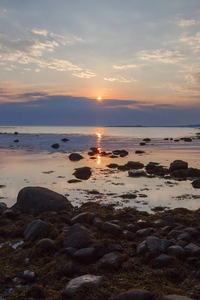 Słońce Zachodzi Obłokach Cape Labirynty Większe Wyspy Sołowieckie — Zdjęcie stockowe