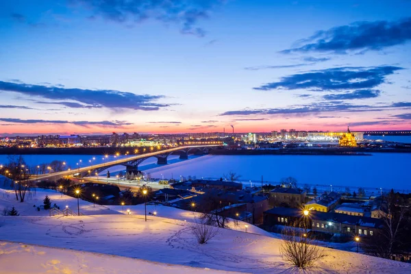 Προβολή Του Βέλους Νίζνι Νόβγκοροντ Νύχτα Χειμώνα Ρωσία — Φωτογραφία Αρχείου