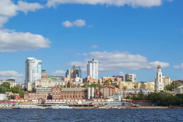 Samara, Rusya'daki Zhigulevsky bira fabrikasının görünümü