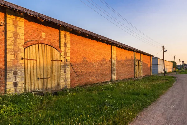 Scuderie Cocchiere Capannoni Nella Tenuta Wrangel Nella Regione Leningrado — Foto Stock