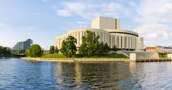 Edificio Ópera Bydgoszcz Polonia — Foto de Stock