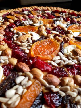 Geleneksel Polonyalı Mazurek pastası Paskalya için pişirildi
