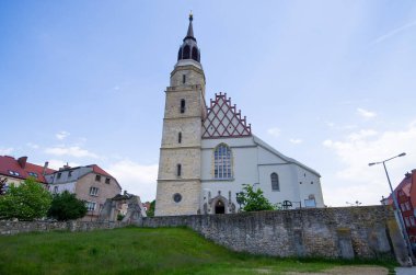 Boleslawiec kasabasındaki kilise - Polonya