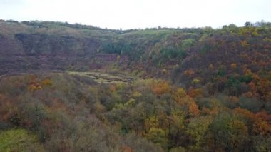 Havadan görünümü Cervone sistemi. Ternopil bölgesi. Ukrayna. Sonbahar manzara