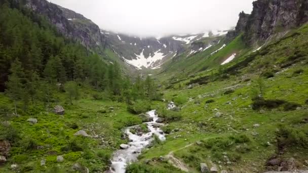 Alp Dağları Yüksek Dağ Kanyonda Hava Görünümünü Avusturya — Stok video