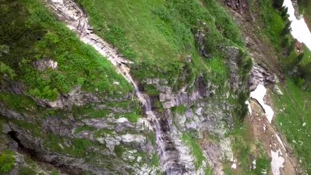 Veduta Aerea Una Cascata Sugli Altopiani Delle Montagne Alpine Austria — Video Stock