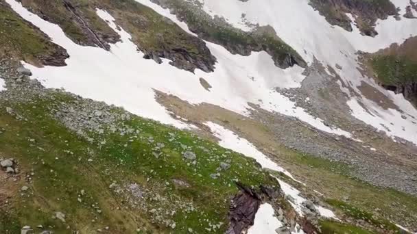 Vista Aérea Las Montañas Nevadas Los Alpes Austria — Vídeos de Stock