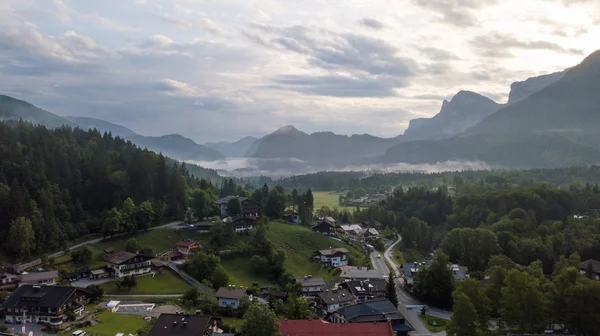 Luftaufnahme Eines Dorfes Den Alpen Lofer Österreich — Stockfoto