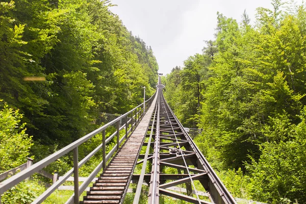 Funicular Rises Mountains Rail — Stock Photo, Image