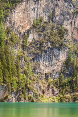 Büyük taş dağ Alpleri'nde havadan görünümü.