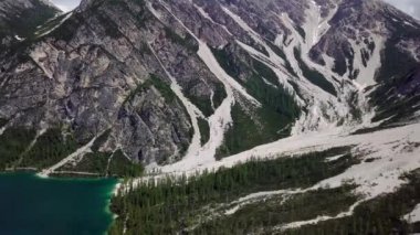 Göl Lago Di Braies açık hava görüş kristalin