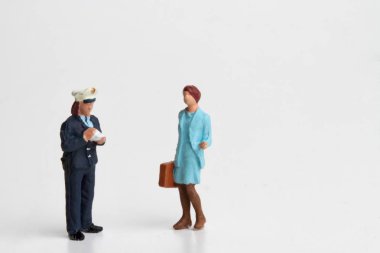 kadın polis trafik polisi ceza yazma 