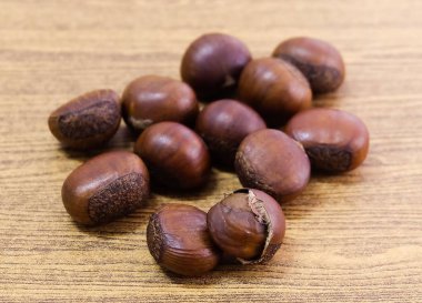 Gıda ve mutfağı, geleneksel kavrulmuş kestane yüksek C vitamini ve piridoksin, folat, Riboflavin, tiamin Vitamin B.