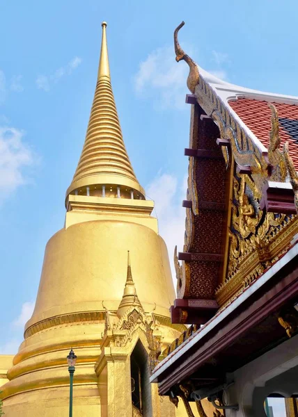 Piękne Złoto Pagody Kaplicy Świątyni Wat Phra Kaew Pałac Bangkok — Zdjęcie stockowe
