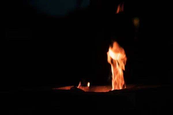 Brennendes Feuer Aus Nächster Nähe — Stockfoto