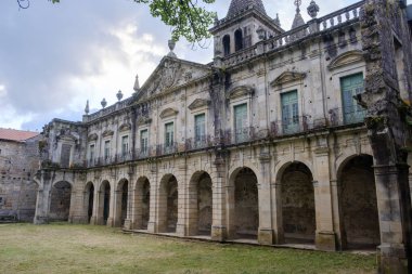 Felgueiras, Portekiz - 10 Haziran 2018: Santa Maria de Pombeiro Manastırı Romanesk rota, Porto bölgesi, Portekiz