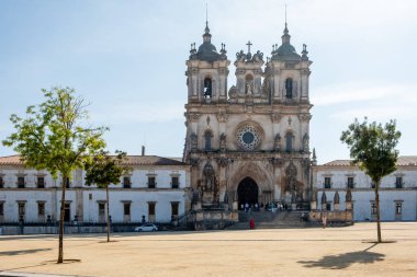 Alcobaca, Portekiz - 22 Eylül 2018: Manastırı, Santa Maria de Alcobaca, olarak da bilinir Kraliyet Manastırı, Santa Maria de Alcobaca Leiria bölgesinde, Portekiz