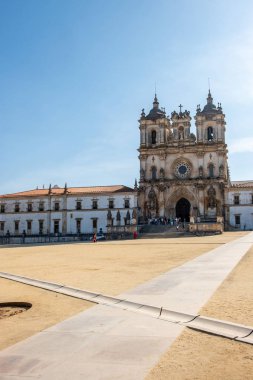 Alcobaca, Portekiz - 22 Eylül 2018: Manastırı, Santa Maria de Alcobaca, olarak da bilinir Kraliyet Manastırı, Santa Maria de Alcobaca Leiria bölgesinde, Portekiz