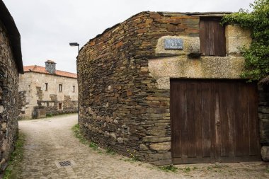 Quintandona, şist köyü