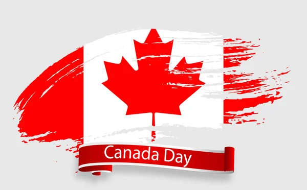 Feliz Día de Canadá, julio 1 día festivo celebrar tarjeta. Hoja de arce en bandera hecha en fondo de trazo de pincel . — Vector de stock