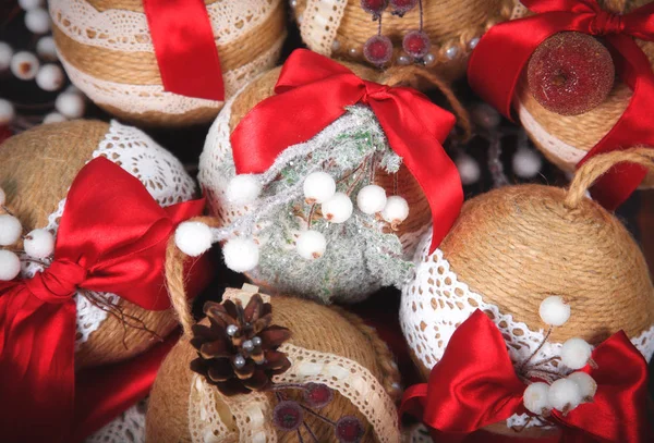 Bolas Brilhantes Festivas Decoração Para Árvore Natal Conceito Das Férias — Fotografia de Stock