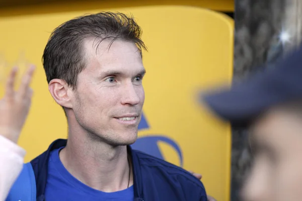 Minsk, Beyaz Rusya - 23 Mayıs 2018: Fc Dinamo Minsk ve Fc Bate traktör Stadı nda Beyaz Rusya Premier Ligi Futbol maçı sonra futbol oyuncusu Alexander Hleb görünüyor.