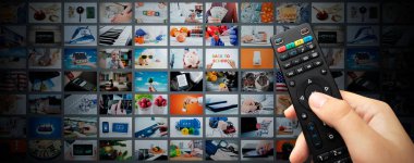 Multimedya video akışı Web banner arka plan. Televizyon duvar yayın kavramı