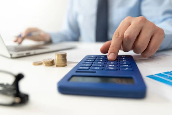 Man Calculates Savings Budget Planning Concept Businessman Working Office — Stock Photo, Image