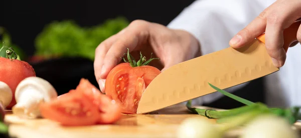 Chef Kok Bereidt Verse Groenten Koken Gezonde Voeding Concept — Stockfoto