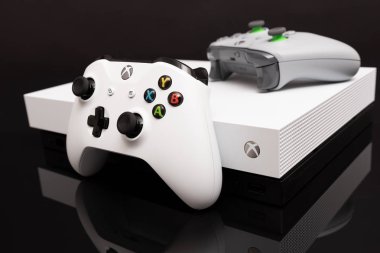 En güçlü nesil konsol Xbox bir X olduğunu
