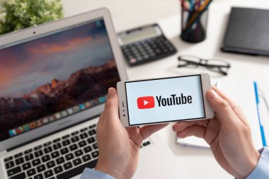 YouTube Google tarafından geliştirilen en popüler video hizmetidir