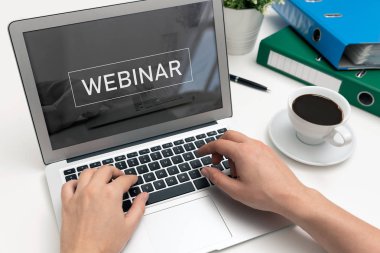 Webinar online, internet eğitimi, e-öğrenme