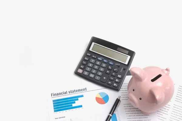 Besparingen, financieel concept met Piggy Bank — Stockfoto